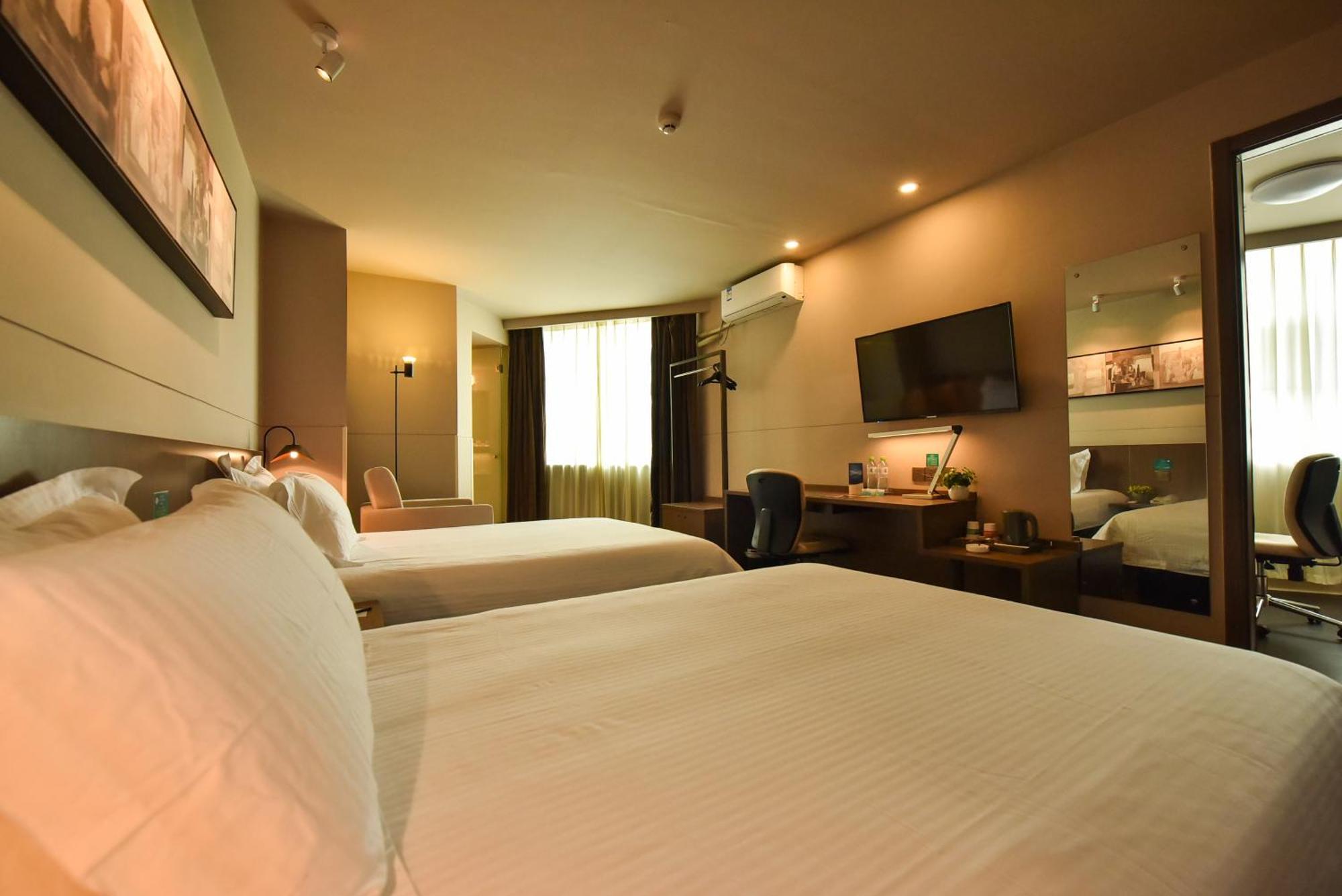 Jinjiang Inn Haikou Binhai Avenue Qilou Old Street Екстериор снимка