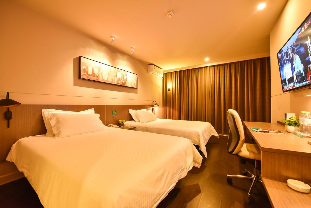 Jinjiang Inn Haikou Binhai Avenue Qilou Old Street Екстериор снимка