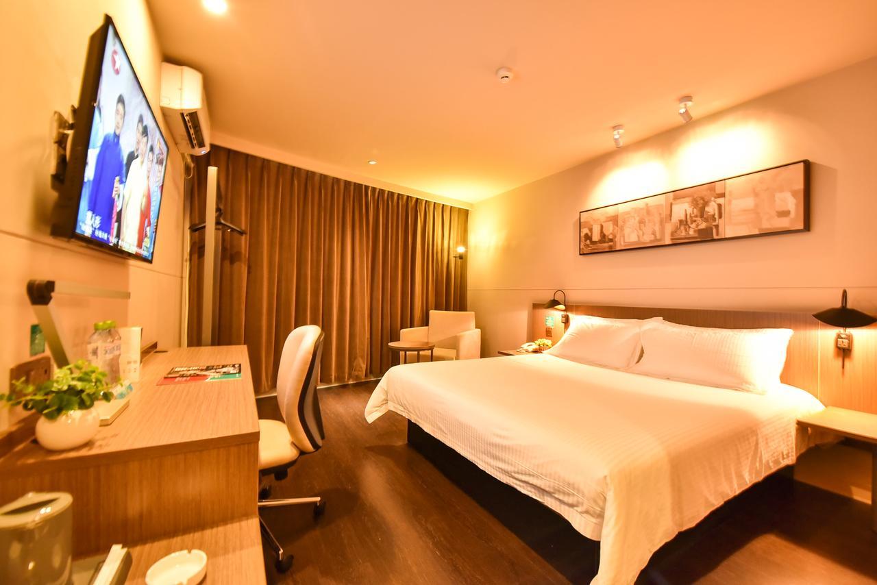 Jinjiang Inn Haikou Binhai Avenue Qilou Old Street Екстериор снимка