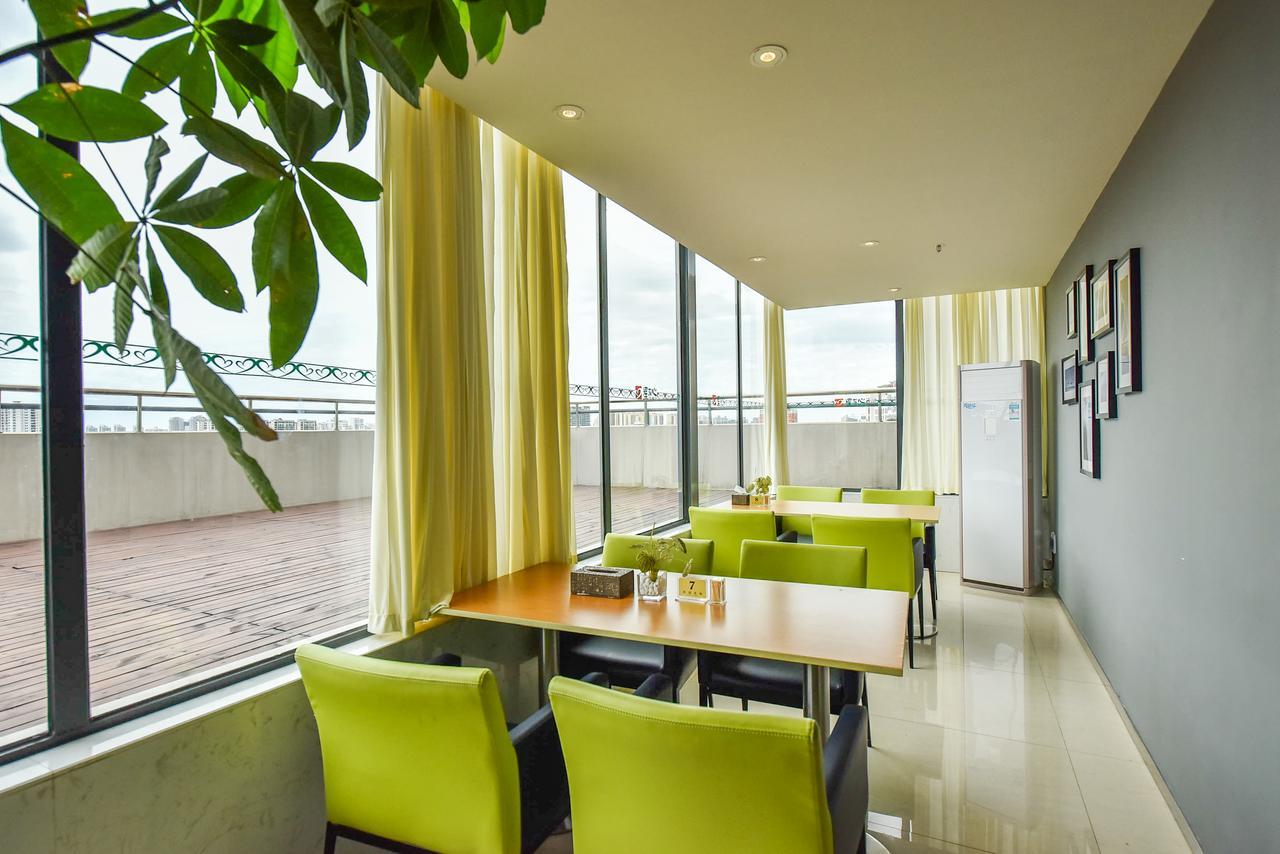 Jinjiang Inn Haikou Binhai Avenue Qilou Old Street Екстериор снимка