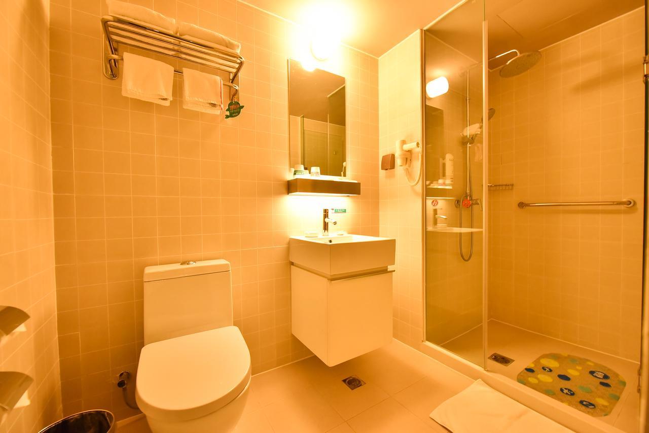 Jinjiang Inn Haikou Binhai Avenue Qilou Old Street Екстериор снимка